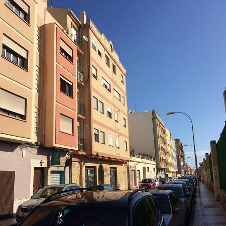 شقة Malaga Habitacion En Apartamento Carlos Haya المظهر الخارجي الصورة