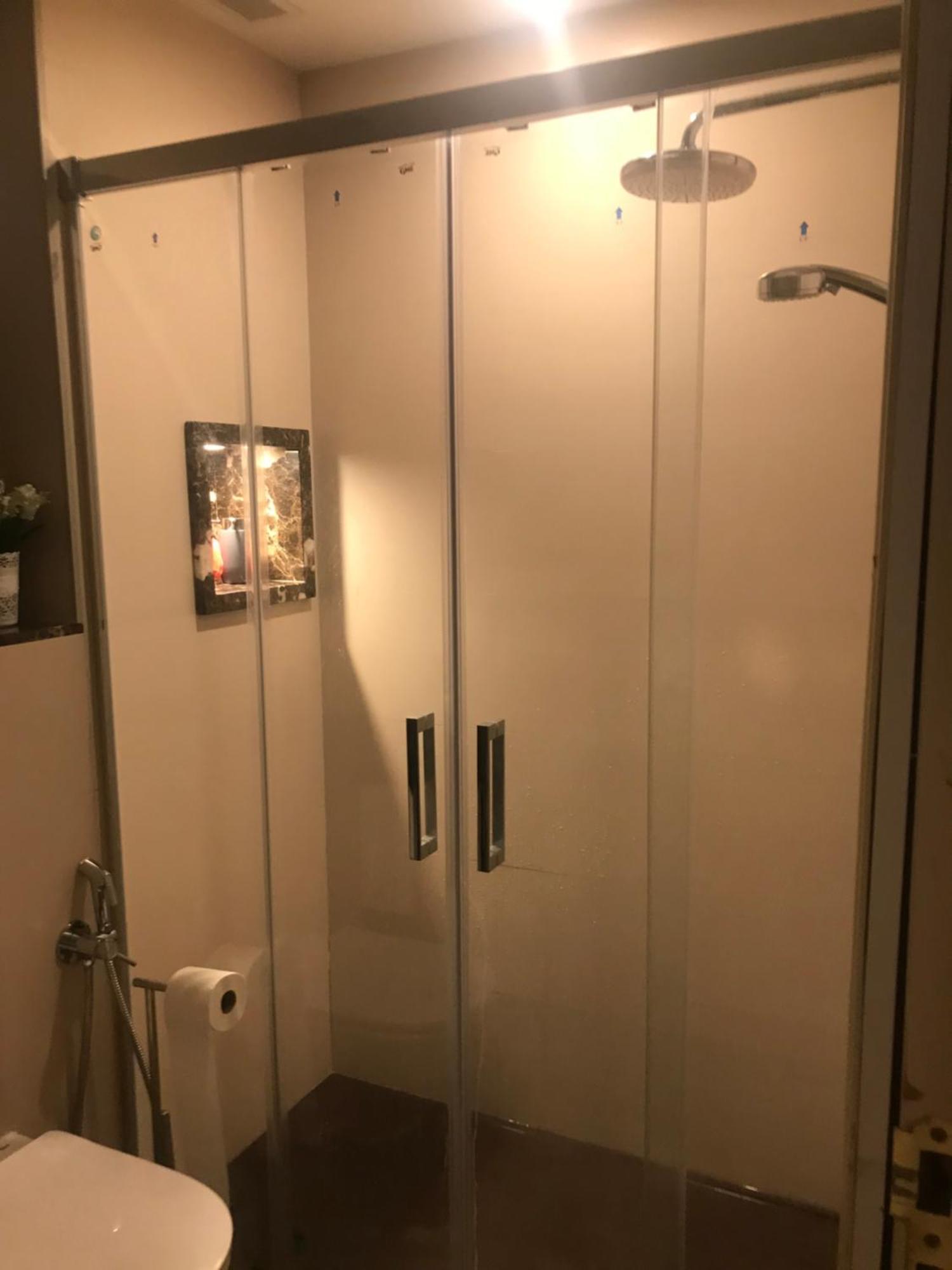شقة Malaga Habitacion En Apartamento Carlos Haya المظهر الخارجي الصورة