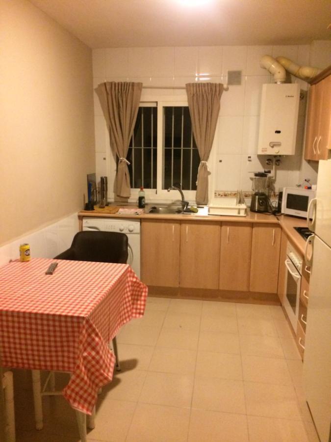 شقة Malaga Habitacion En Apartamento Carlos Haya المظهر الخارجي الصورة