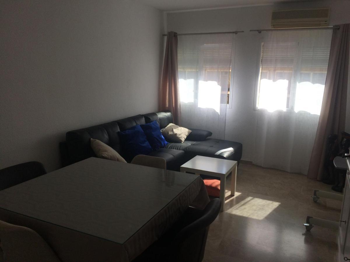 شقة Malaga Habitacion En Apartamento Carlos Haya المظهر الخارجي الصورة