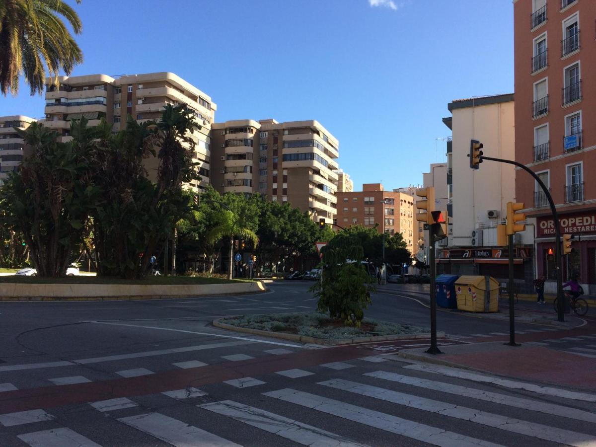 شقة Malaga Habitacion En Apartamento Carlos Haya المظهر الخارجي الصورة