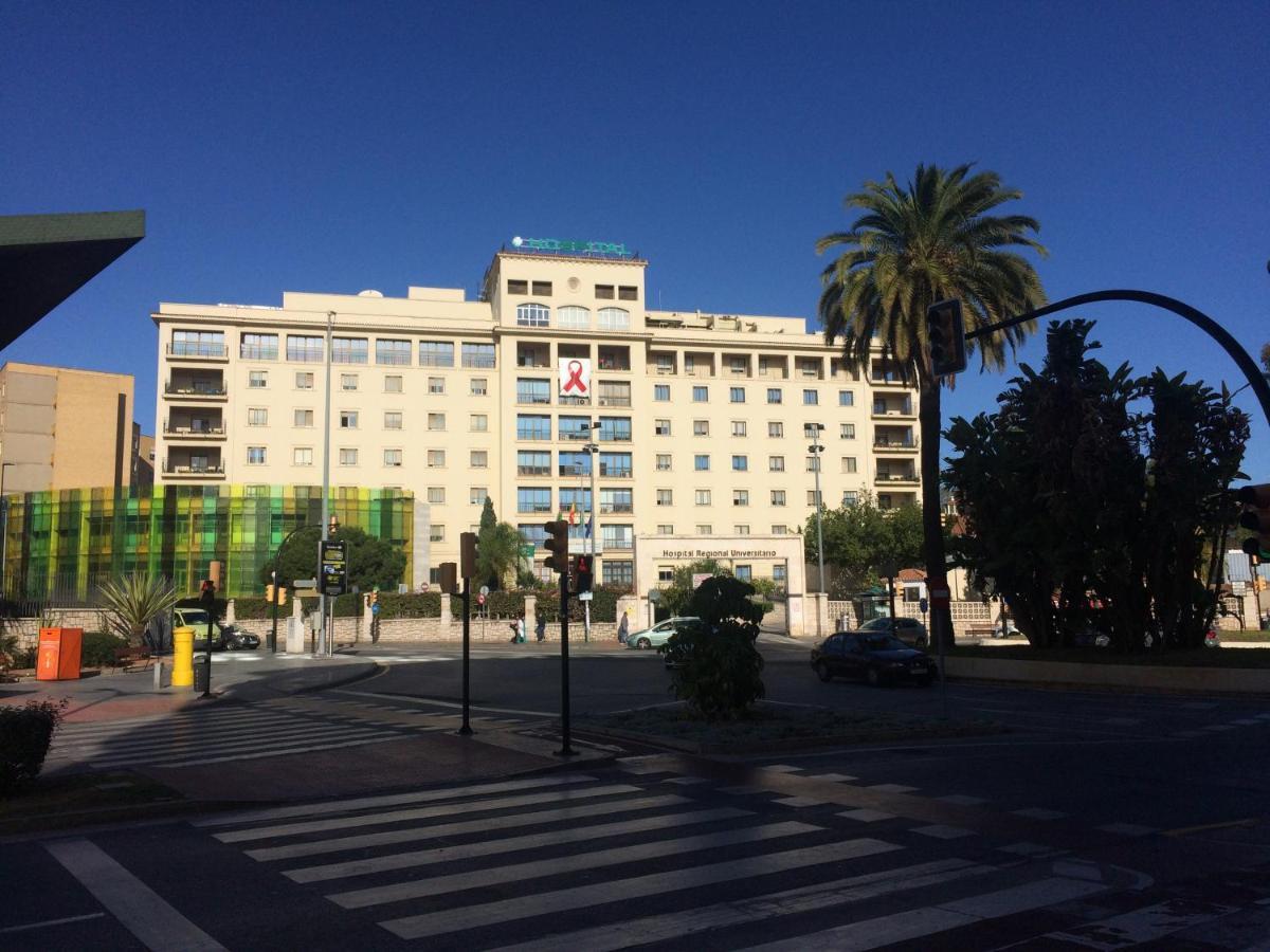 شقة Malaga Habitacion En Apartamento Carlos Haya المظهر الخارجي الصورة